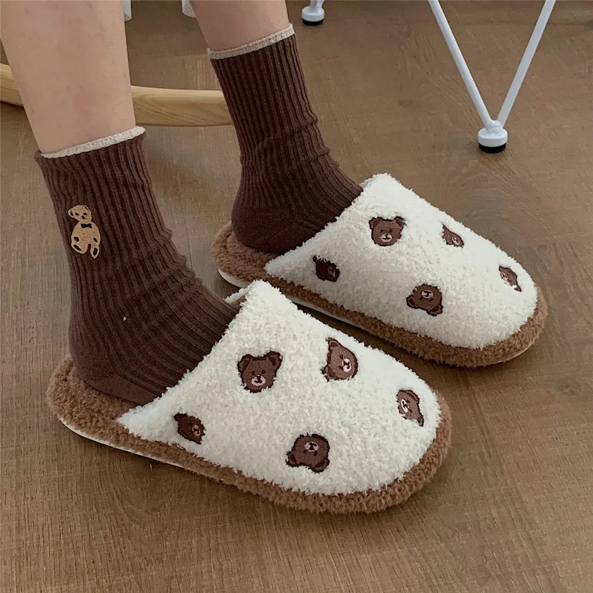 Cute Fuzzy Cartoon Patterned Slippers  white with brown bears