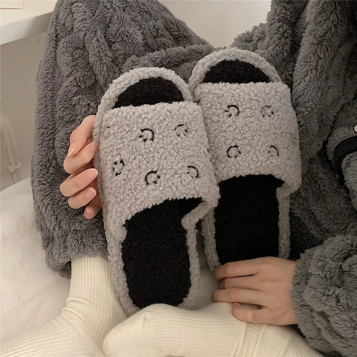 Cute Fuzzy Cartoon Patterned Slippers  grey with black smiley faces