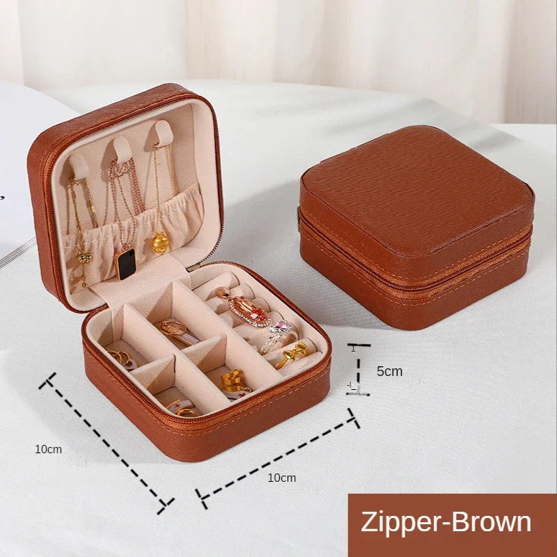 Jewelry Queen Organizer Display Travel Box Brown